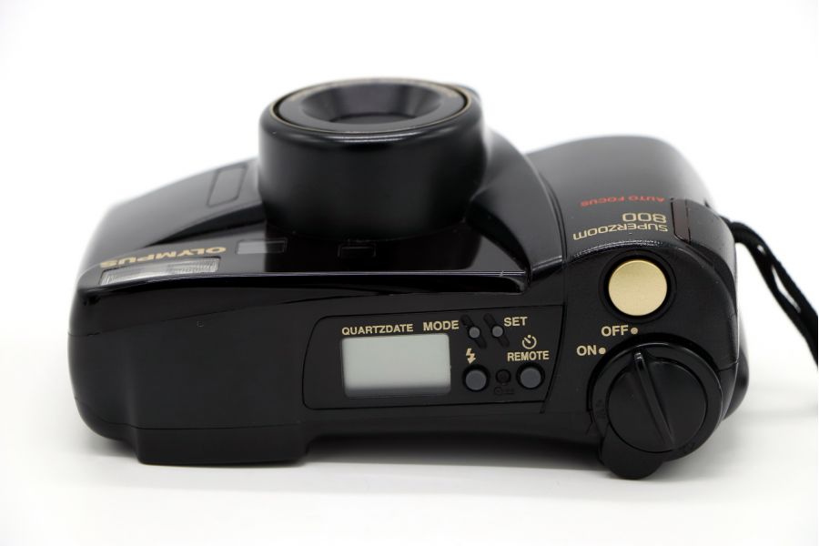 Аналоговая фотокамера Olympus Superzoom 800