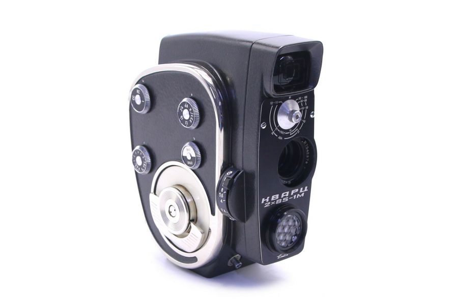 Кинокамера советская Кварц 2х8S-1M (КМЗ, 1974)