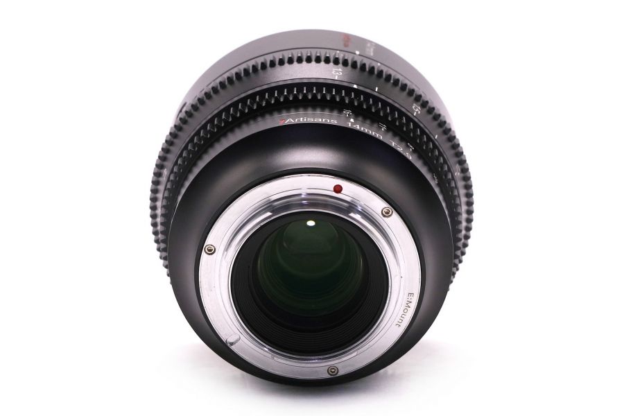 Объектив 7artisans 14mm T2.9 Sony E в упаковке