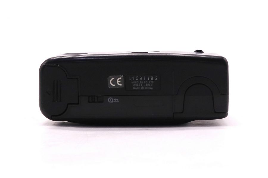 Винтажная компактная камера Minolta AF101R QD