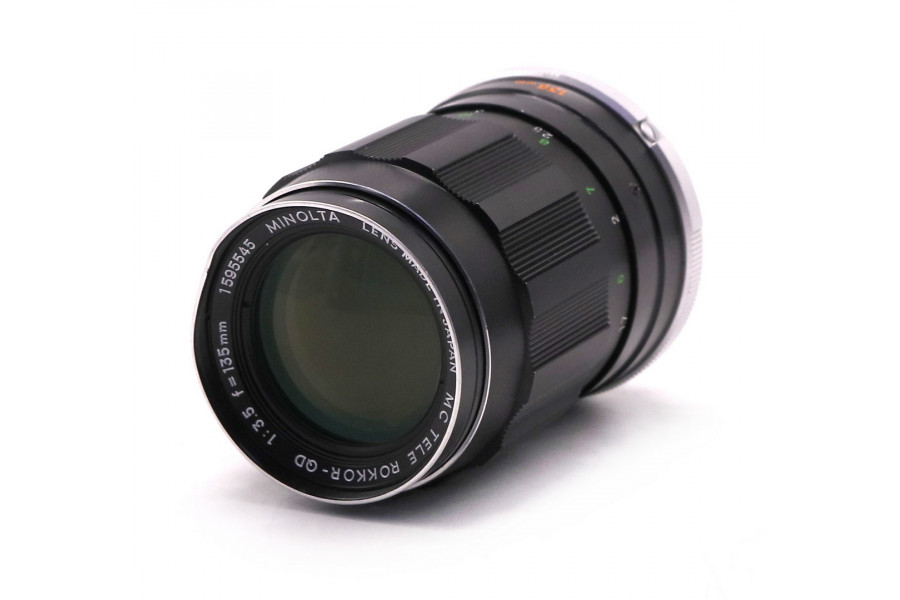 Minolta MC Tele Rokkor-QD 135mm f/3.5 в упаковке