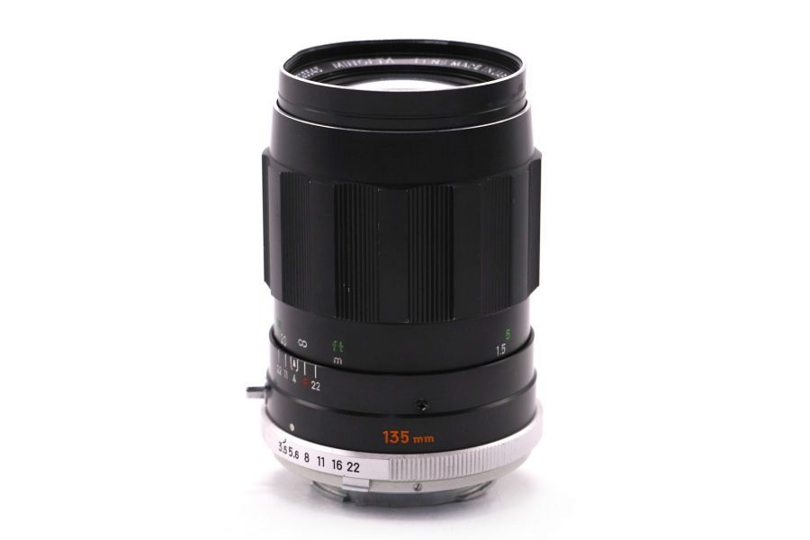 Minolta MC Tele Rokkor-QD 135mm f/3.5 в упаковке
