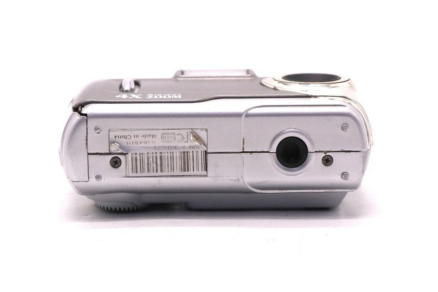 Цифровая компактная камера Genius G-Shot D211