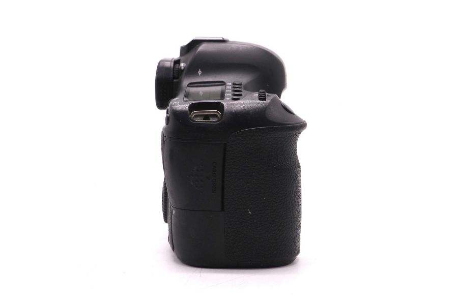 Камера Canon EOS 6D body (пробег 48065 кадров)