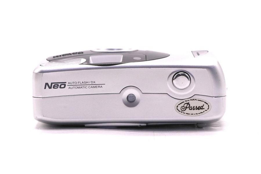 Компактный фотоаппарат Rekam Neo в упаковке