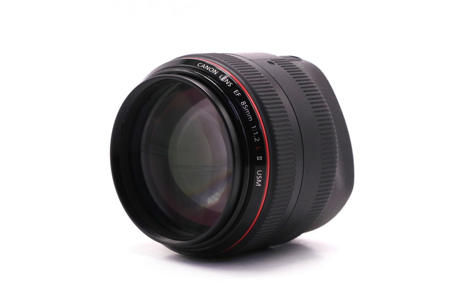 Цифровой Canon EF 85mm f/1.2L II USM в упаковке