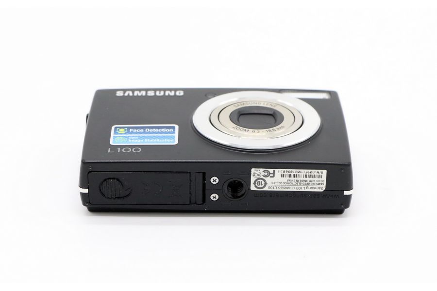 Фотокамера цифровая компактная Samsung L100