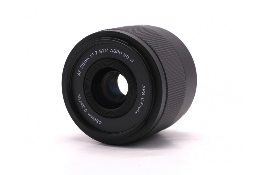 Viltrox AF 25mm f/1.7 для Fujifilm X-Mount в упаковке