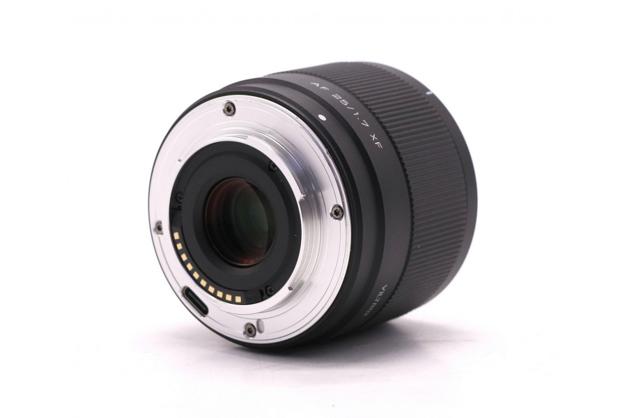 Viltrox AF 25mm f/1.7 для Fujifilm X-Mount в упаковке