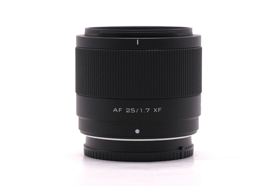 Viltrox AF 25mm f/1.7 для Fujifilm X-Mount в упаковке