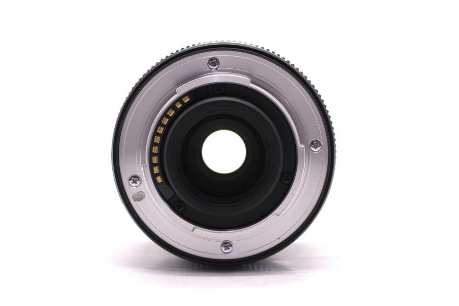 Компактный объектив Fujifilm XF 16mm f/2.8 R WR