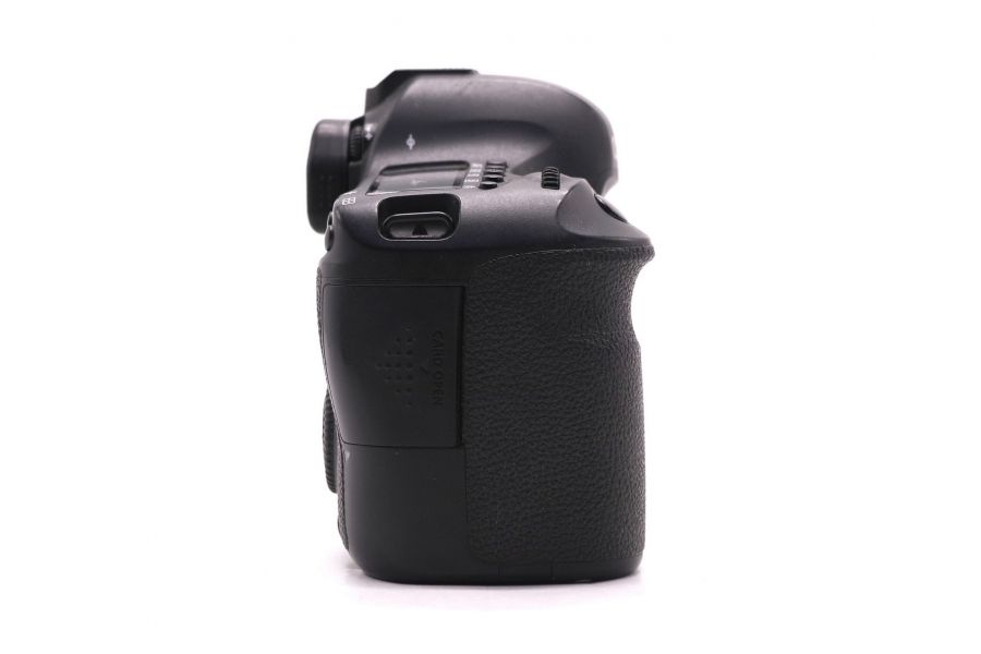 Canon EOS 6D body (пробег 84690 кадров)