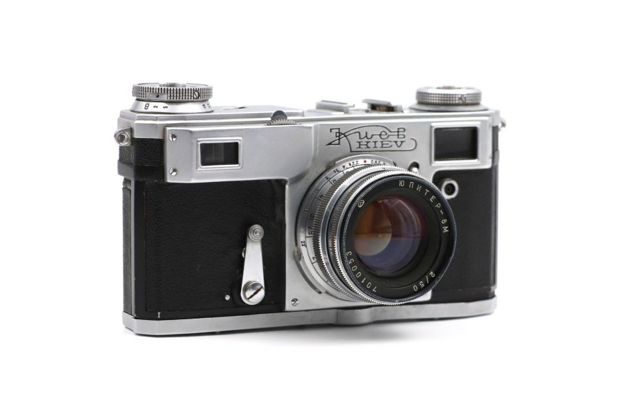 Советский фотоаппарат Киев 4А с Юпитер-8М (СССР, 1970)