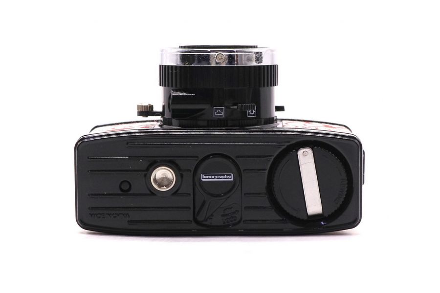 Компактная 35-миллиметровая камера Mini Diana