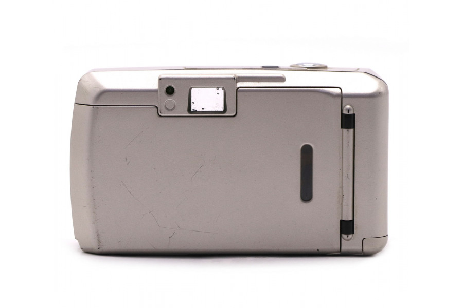 Компактная плёночная камера Olympus Trip 505