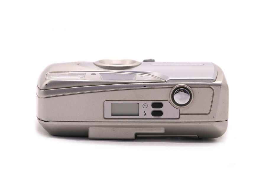 Компактная плёночная камера Olympus Trip 505