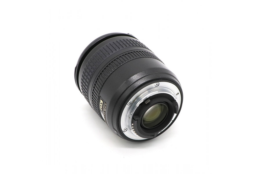 Стильный Nikon 18-70mm f3.5-4.5G ED-IF AF-S DX Zoom Nikkor