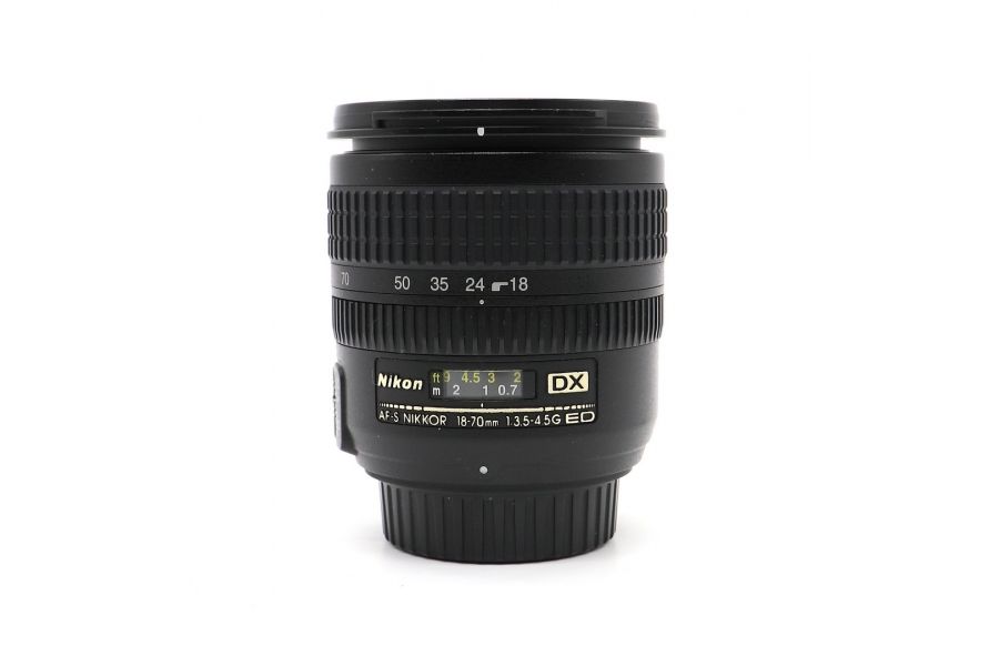 Стильный Nikon 18-70mm f3.5-4.5G ED-IF AF-S DX Zoom Nikkor