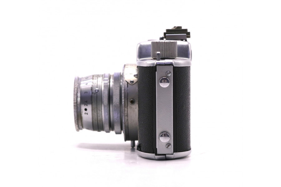 Компактная плёночная фотокамера AkArette II