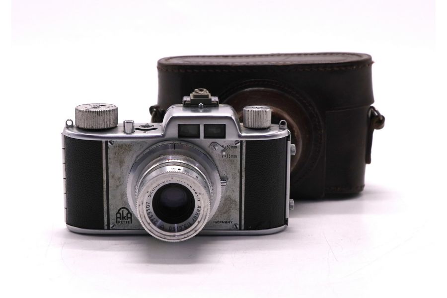 Компактная плёночная фотокамера AkArette II