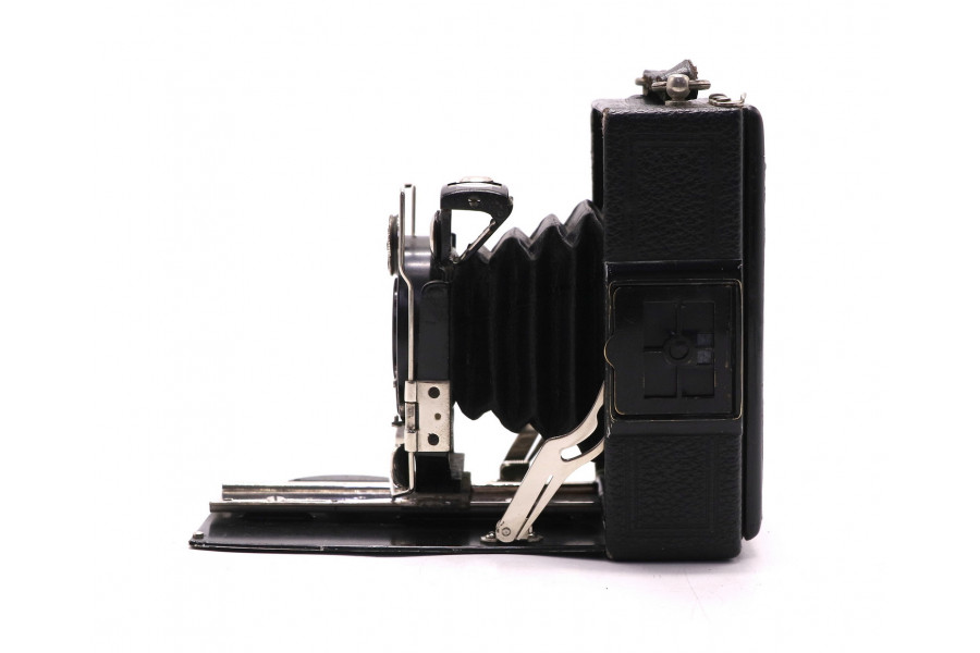 Фотоаппарат Jhagee +  Jhagee-Anastigmat 6.3/105mm