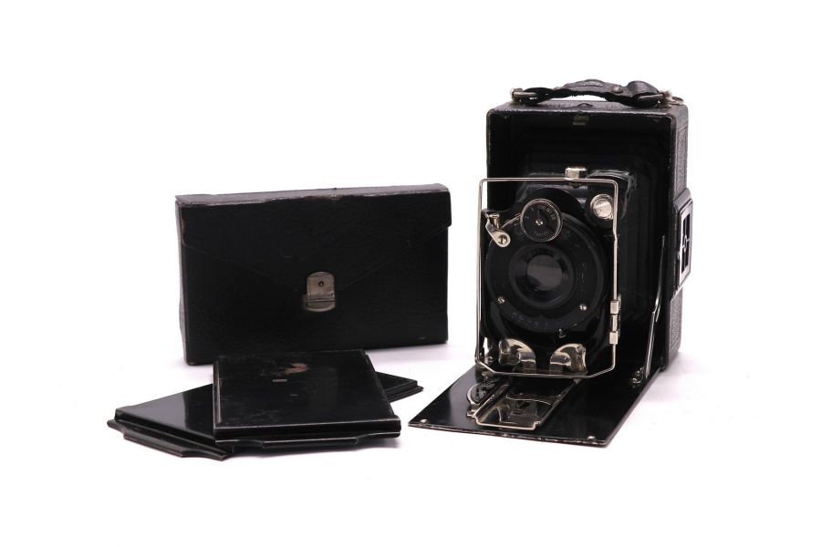 Фотоаппарат Jhagee +  Jhagee-Anastigmat 6.3/105mm