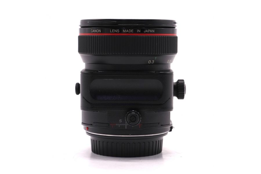 Объектив Canon TS-E 24mm f/3.5L в упаковке