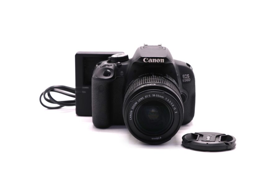 Canon EOS 650D kit (пробег 95150 кадров)