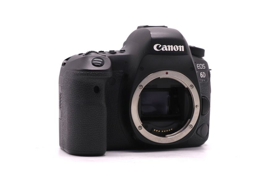 Canon EOS 6D Mark II body в упаковке (пробег 200000 кадров)