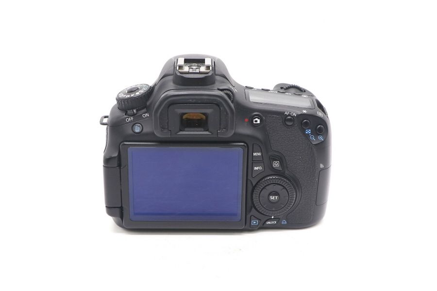 Canon EOS 60D body в упаковке (пробег 23070 кадров)