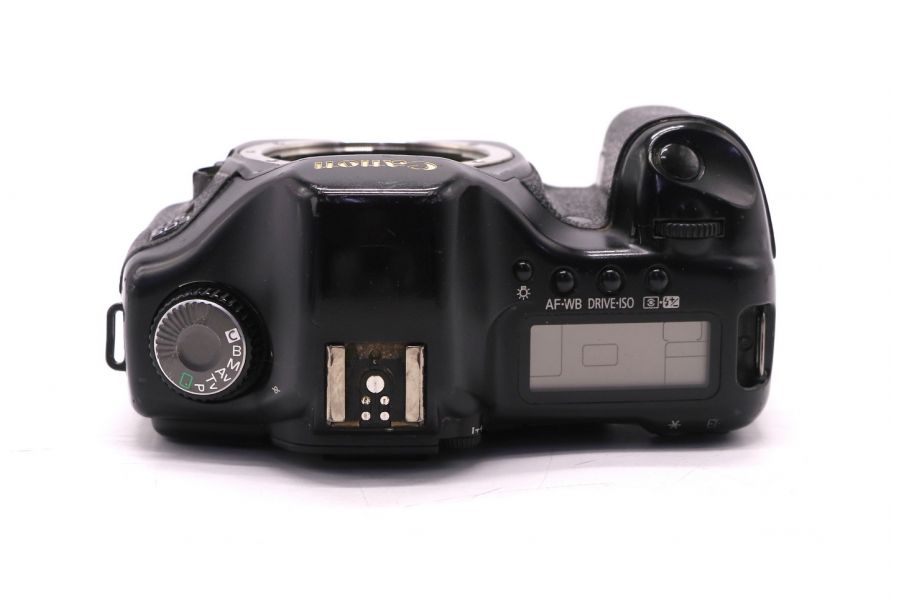 Цифровая зеркальная фотокамера Canon EOS 5D body