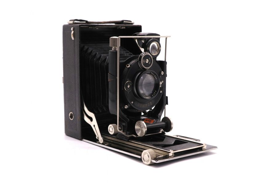 Складной немецкий фотоаппарат Agfa Jsolar