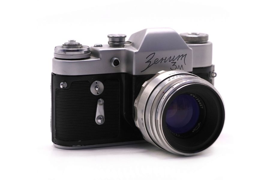 Камера Зенит 3М + Гелиос-44 13 лепестков silver kit