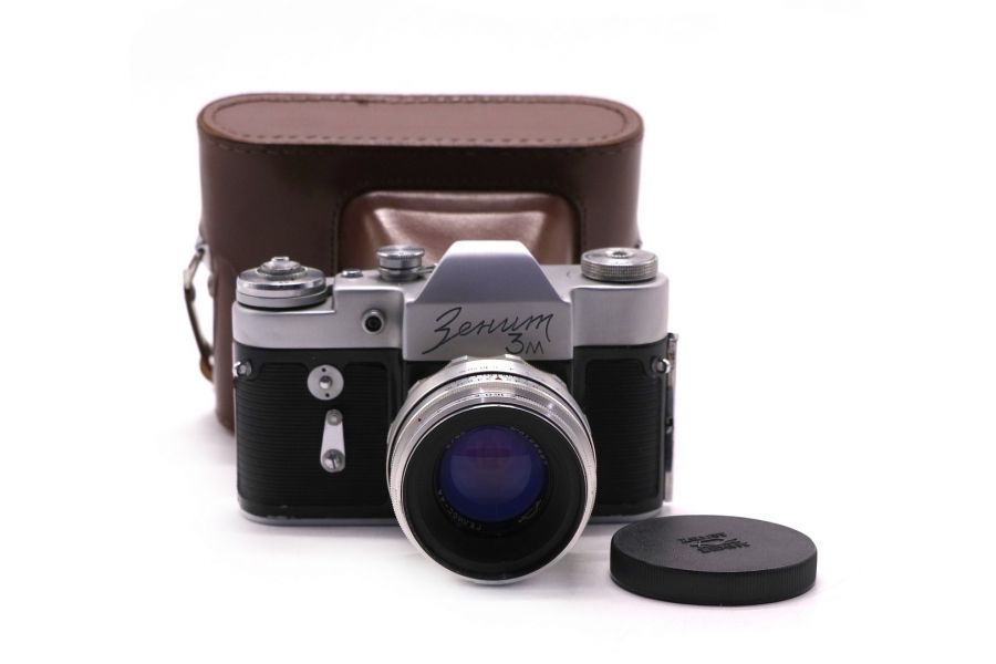 Камера Зенит 3М + Гелиос-44 13 лепестков silver kit