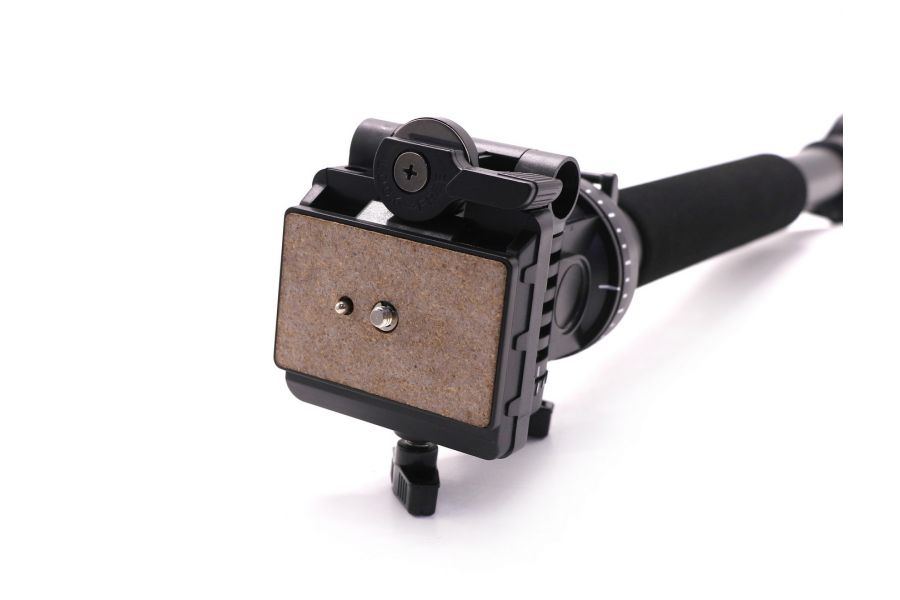 Монопод напольный Yunteng VCT-588 в упаковке