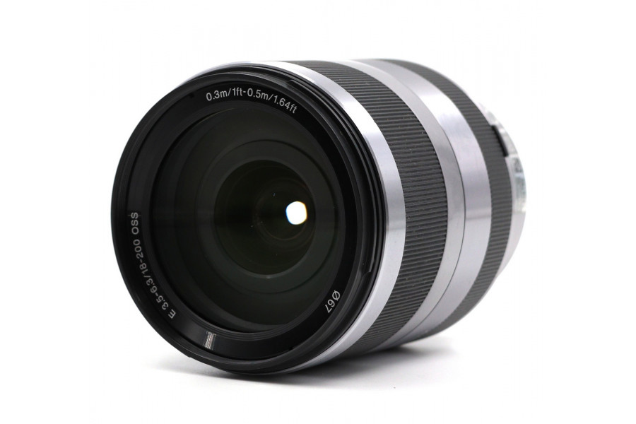 Sony 18-200mm f/3.5-6.3 E OSS (SEL18200) неисправен