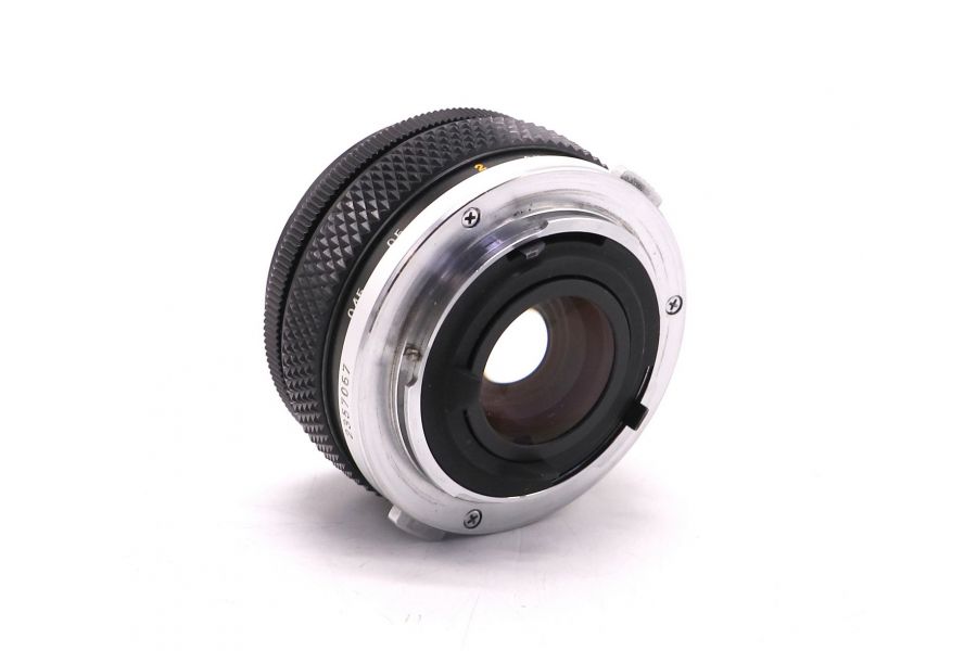 Объектив Olympus OM-System MC Zuiko Auto-S 50mm f/1.8