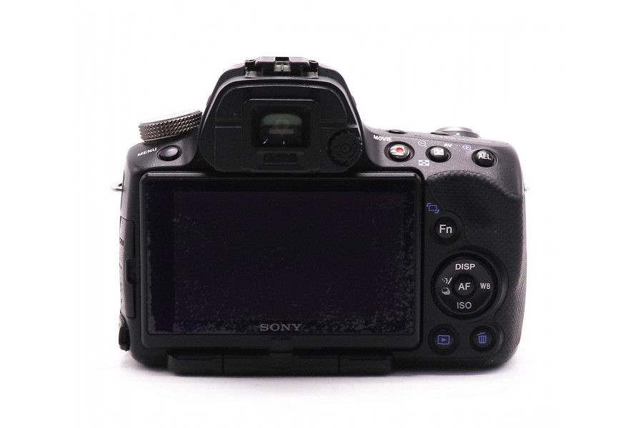 Фотокамера Sony A33 kit (пробег 49100 кадров)