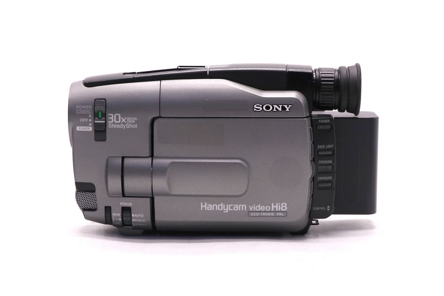 Видеокамера Sony CCD-TRV61E Handycam Video Hi8
