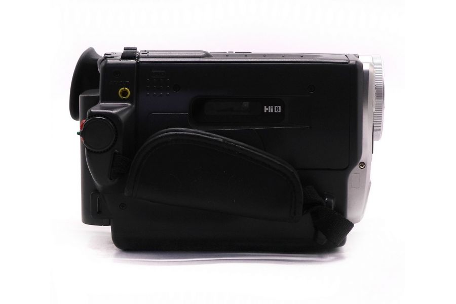 Видеокамера аналоговая Samsung VP-W71 формата Hi8