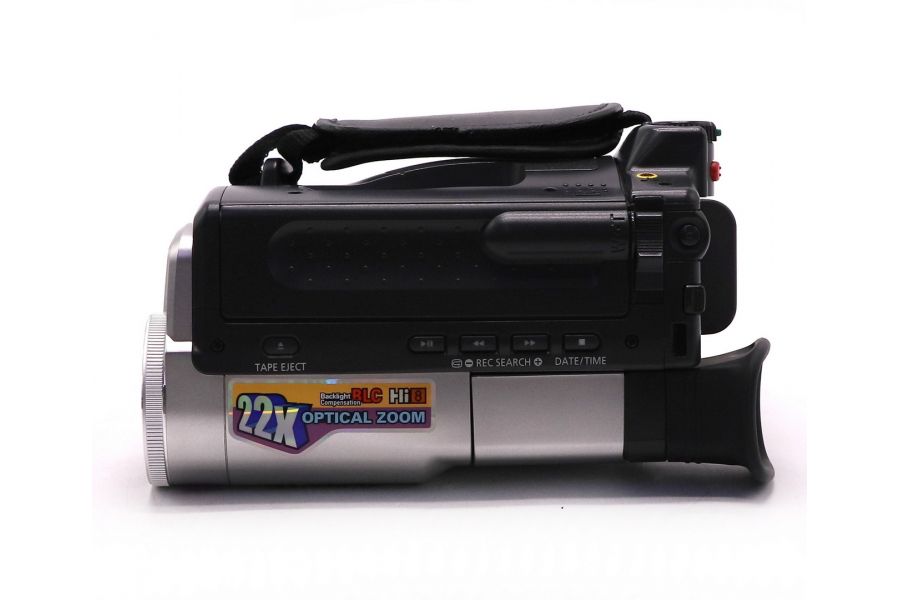 Видеокамера аналоговая Samsung VP-W71 формата Hi8