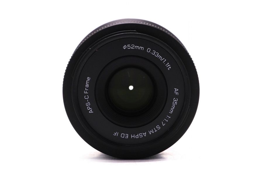 Объектив Viltrox AF 35mm f/1.7 для Nikon Z в упаковке