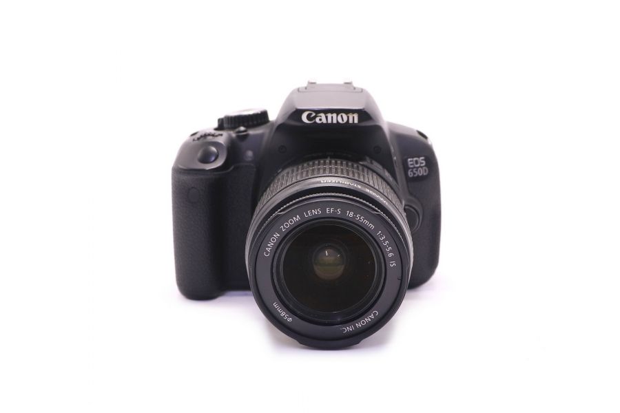 Canon EOS 650D kit в упаковке (пробег 23460 кадров)
