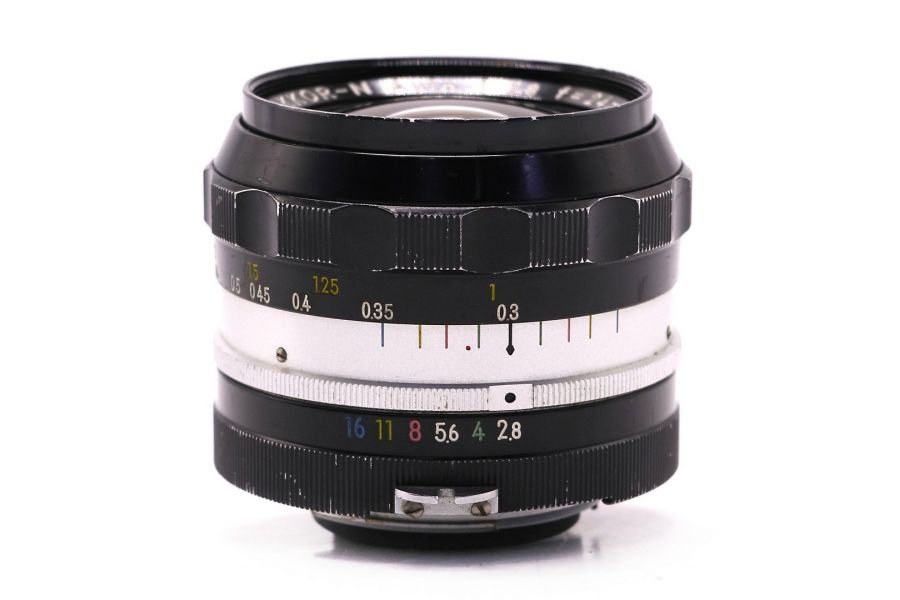 Мануальный объектив Nikon Nikkor-N Auto 2.8/24mm