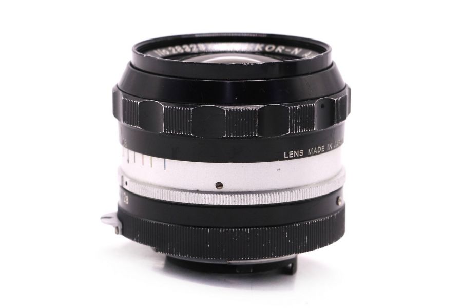 Мануальный объектив Nikon Nikkor-N Auto 2.8/24mm