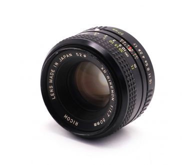 Мануальный Ricoh XR Rikenon 50mm f/1.7