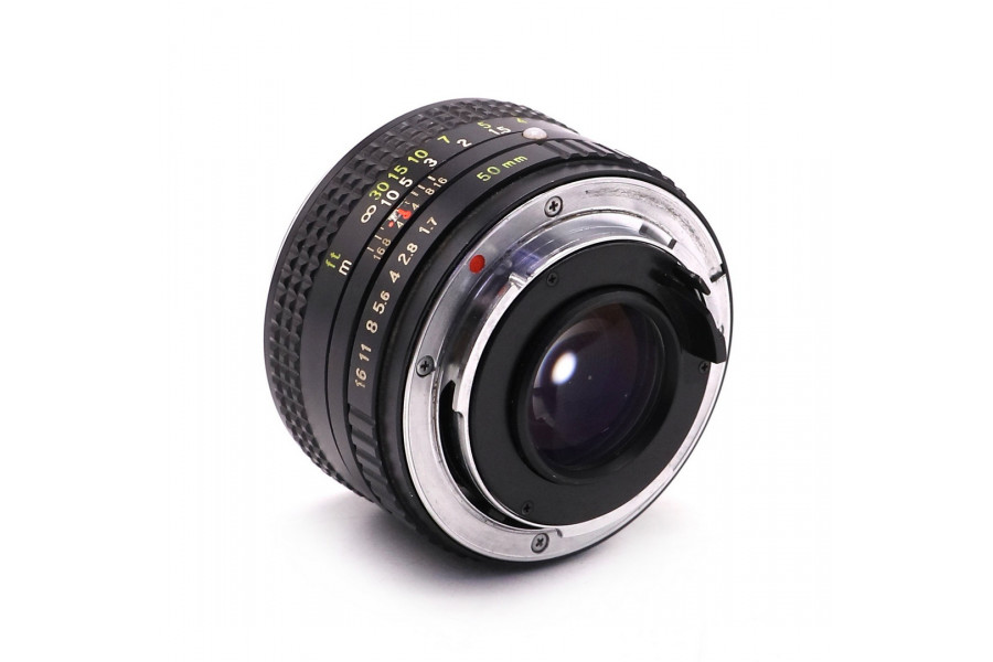 Мануальный Ricoh XR Rikenon 50mm f/1.7