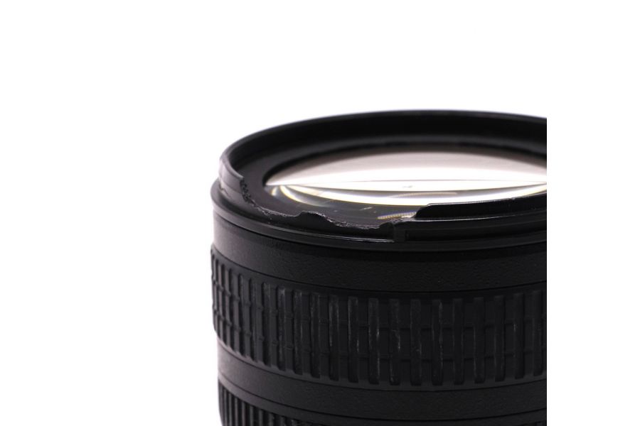 Цифровой Nikon 18-70mm f/3.5-4.5G ED-IF AF-S DX Zoom Nikkor