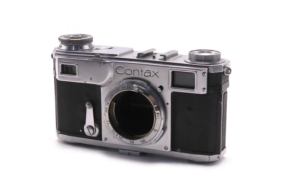 Компактный пленочный фотоаппарат Contax II body