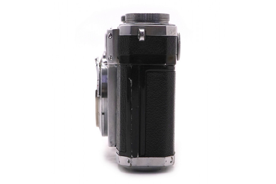 Компактный пленочный фотоаппарат Contax II body